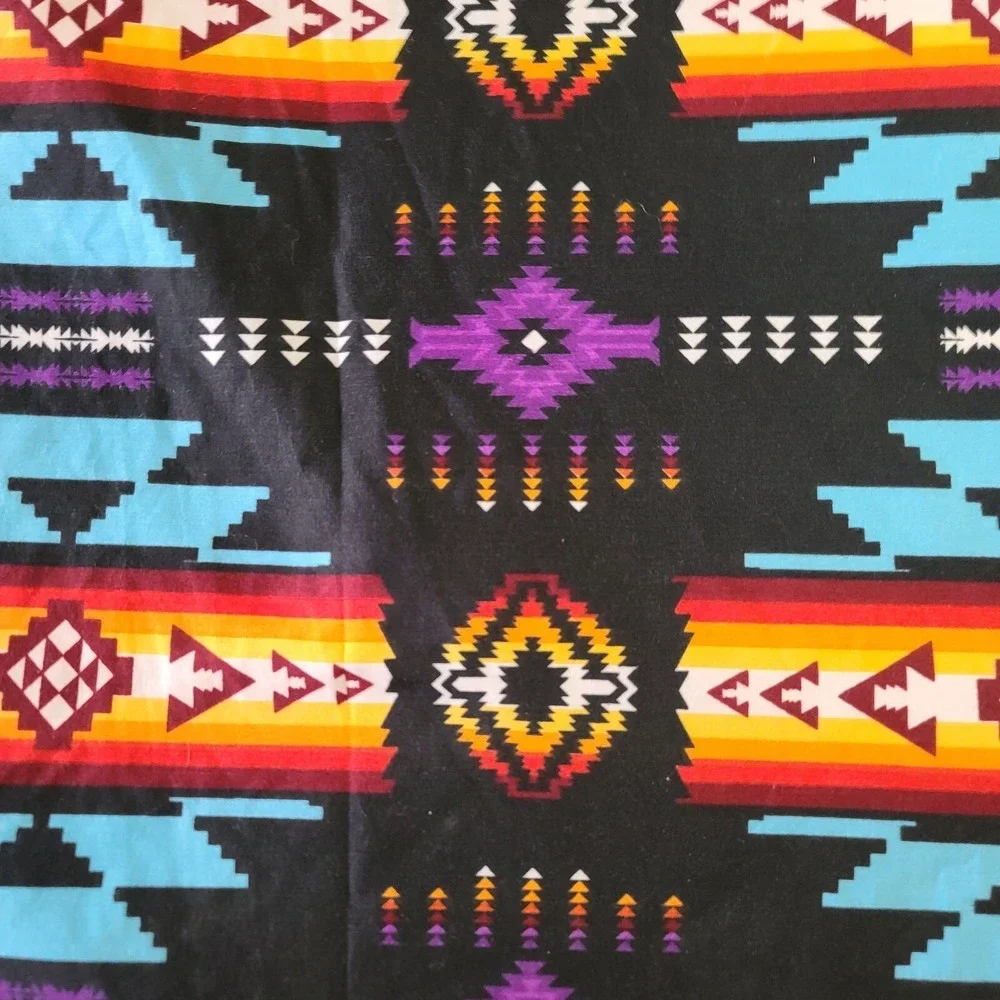Vintage NU Trendz Southwestern Aztec Native King Sheet And Fitted Sheet. Awesome